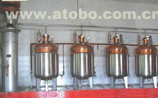 岳陽(yáng)自釀黃酒蒸餾設(shè)備免費(fèi)培訓(xùn) 諸城酒莊釀酒設(shè)備